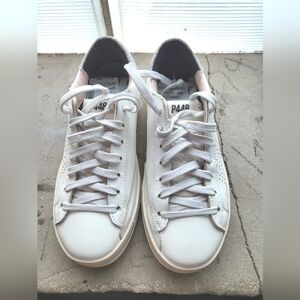 P448 Women's Sneaker Shoes Size 6